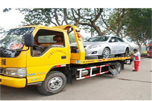 云溪附近24小时汽车拖车服务热线